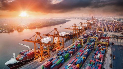 Teaser image of the article: Port Automation. Automation in ports: ifm technologies ensure efficiency, safety and reliability - even under extreme conditions.