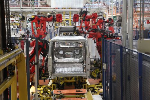 Teaserbild von dem Artikel: Iveco. Diagnose im Bodyshop – Sensoren erlauben zustandsorientierte Wartung