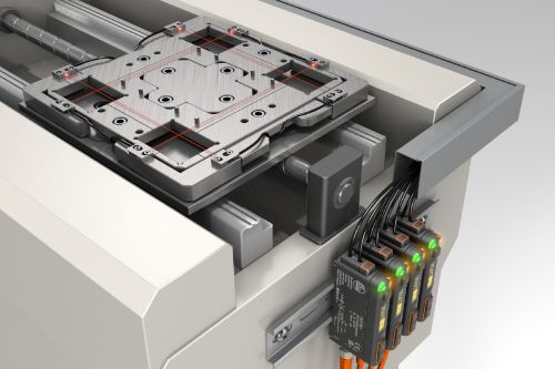 ifm’s OCF fibre-optic sensor mounted in a difficult environment