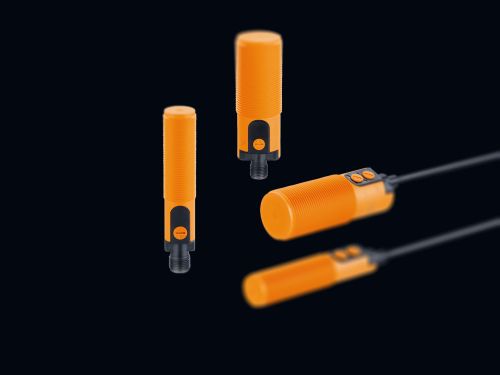 Teaser image of the article: Use in the electronics and semiconductor industry. The type KG506x sensors have been optimised for the detection of conductive media through non-metal walls or on bypasses.