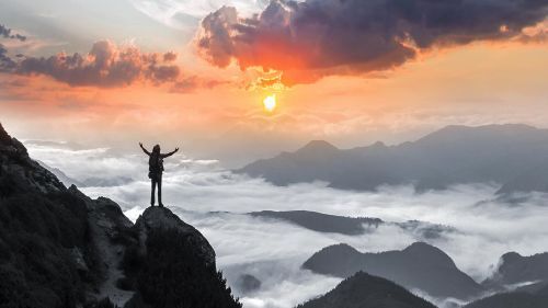 Teaser image of the page: Success stories – Automation in the real world. Our communication and control systems are the basis for a problem-free process flow.