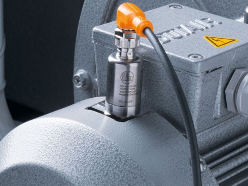 Teaser image of the article: Real-time maintenance: IO-Link vibration monitoring. Accurate condition assessment, automated alerts, and root cause analysis without complexity