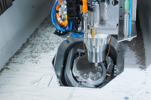 Cuplikan gambar artikel: CIMT Precision GmbH. Teknologi sensor pada mesin milling gigi