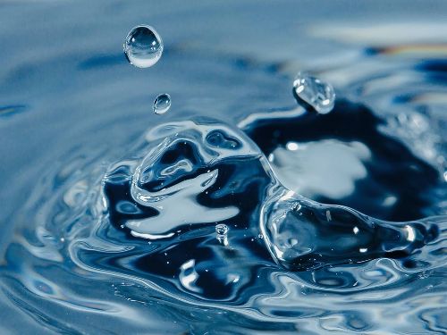 Teaser image of the article: Eau et eaux usées. Solutions d'automatisation innovantes pour la récupération, le traitement et la réutilisation responsables de l'eau, une ressource limitée.