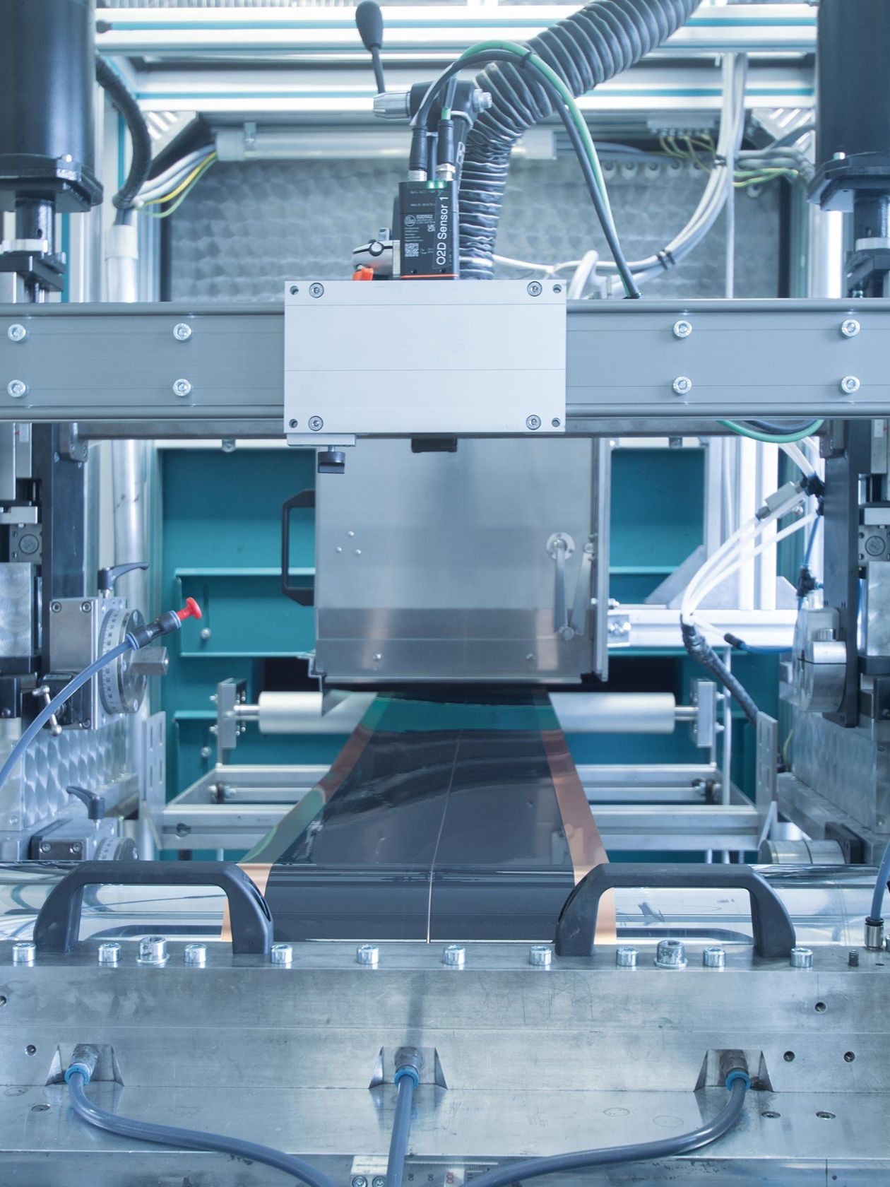 Ifm Application Application report: Fraunhofer Research Institution – sensor-based ...