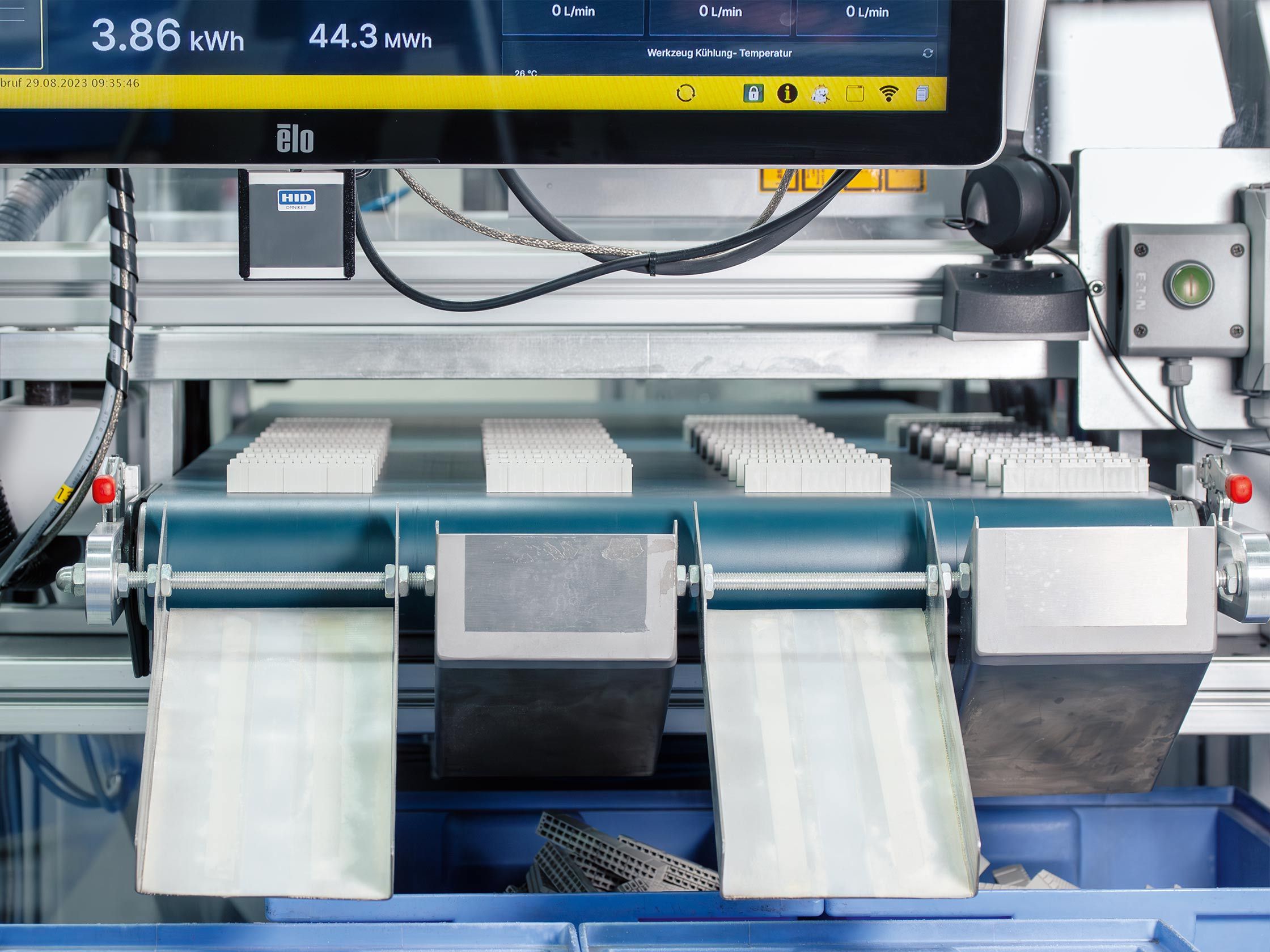 Ifm Application Application report: HARTING - ifm