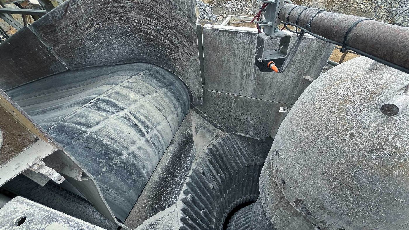 Case Study: Precise level detection amid dust and rock - ifm