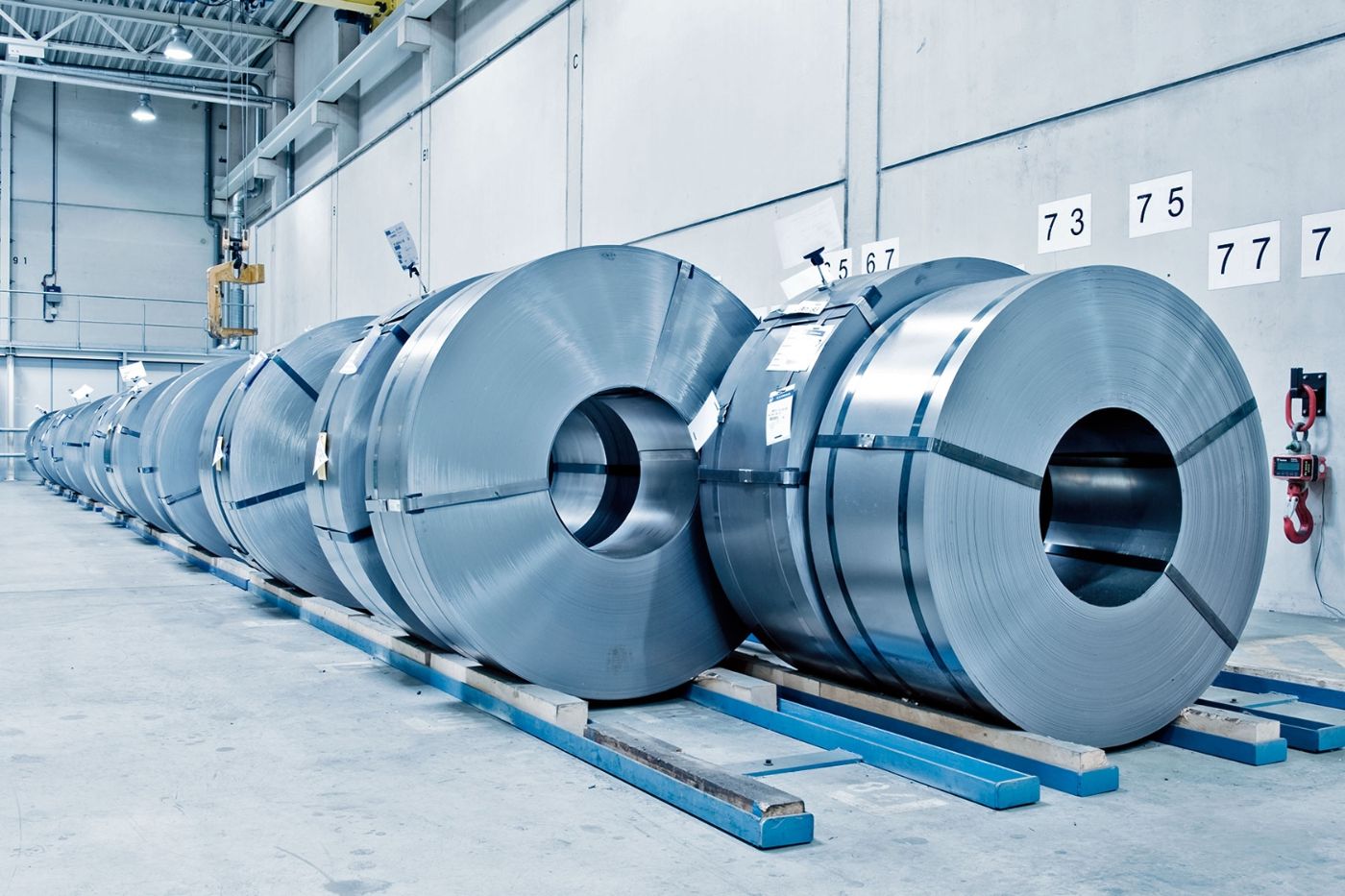Case Study: Preventing mill stand failures with ifm smart sensors - ifm