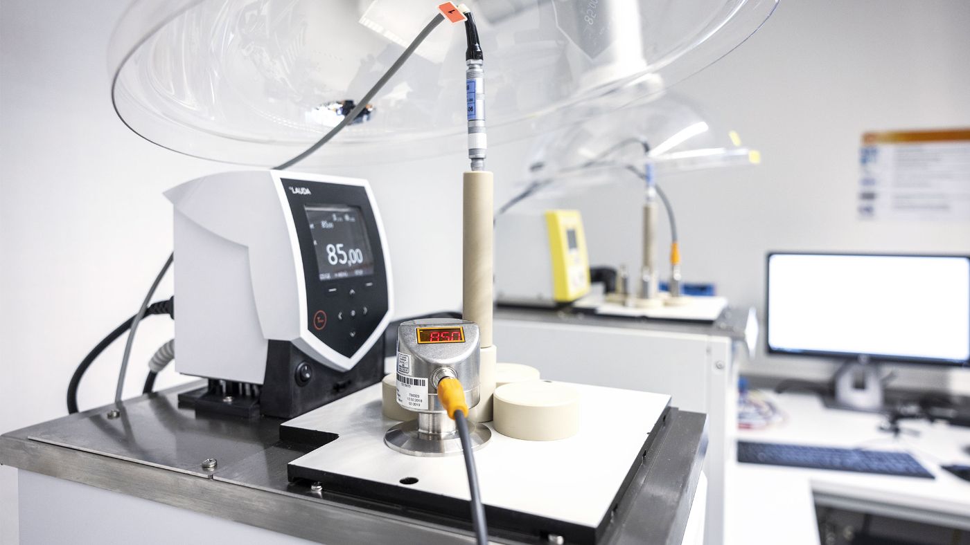 Discover the ifm calibration service - ifm