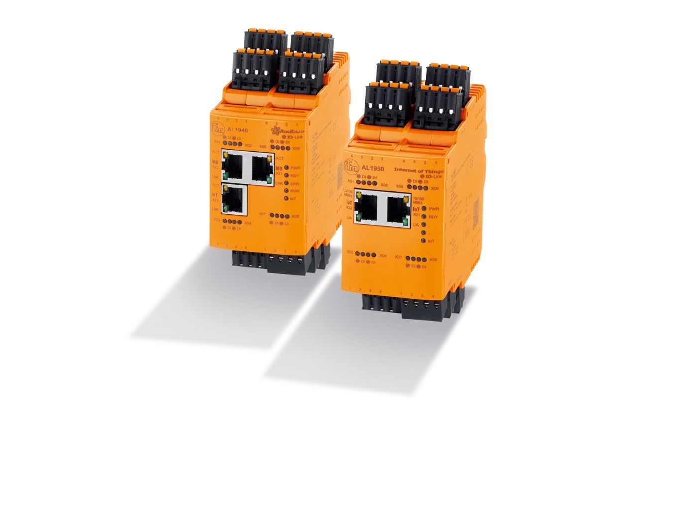 IO-Link master for intelligent sensors in the control cabinet - ifm