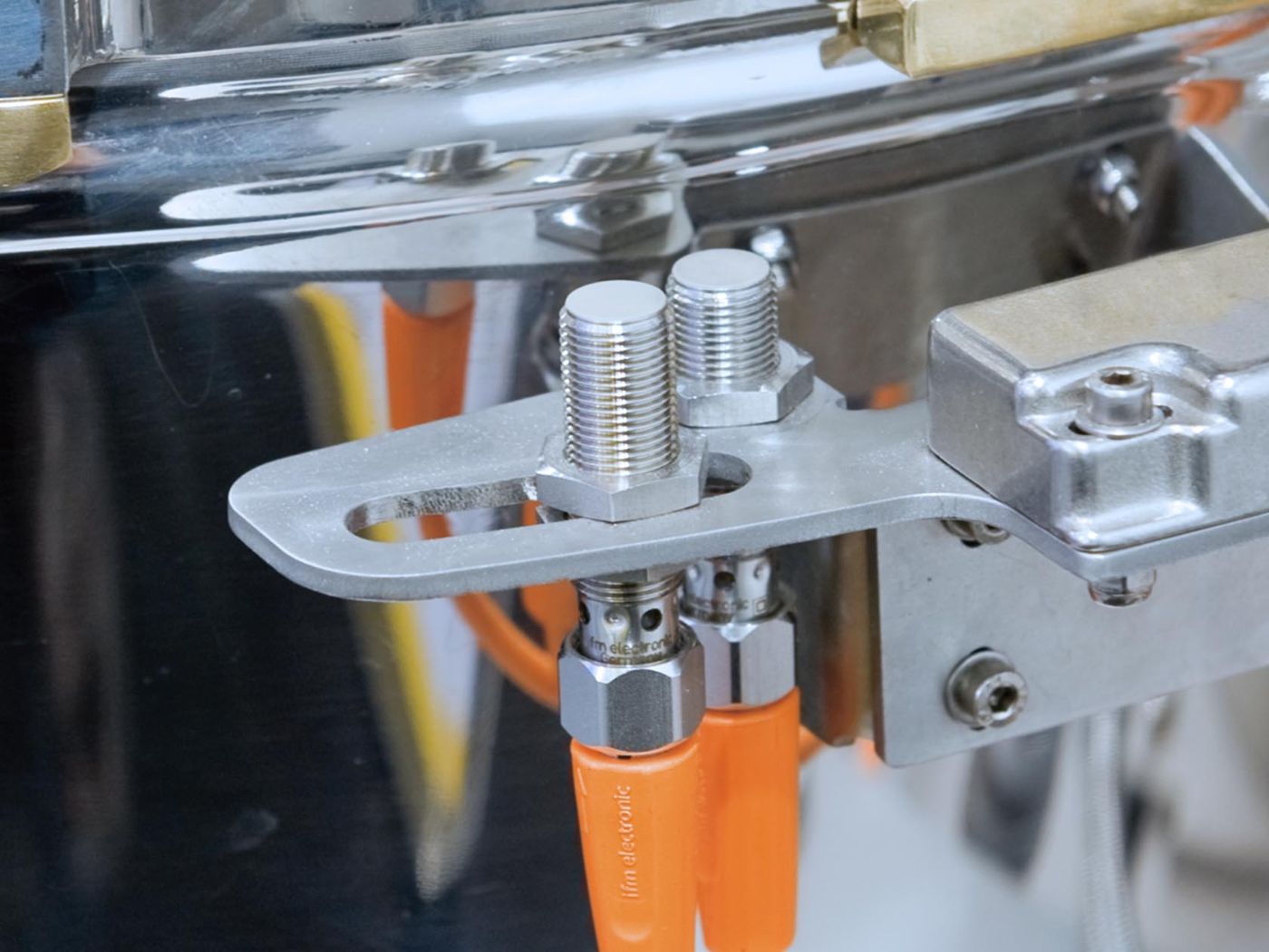 Ifm Kplus Sensor Installation Example Kplus inductive sensor | Overview - ifm
