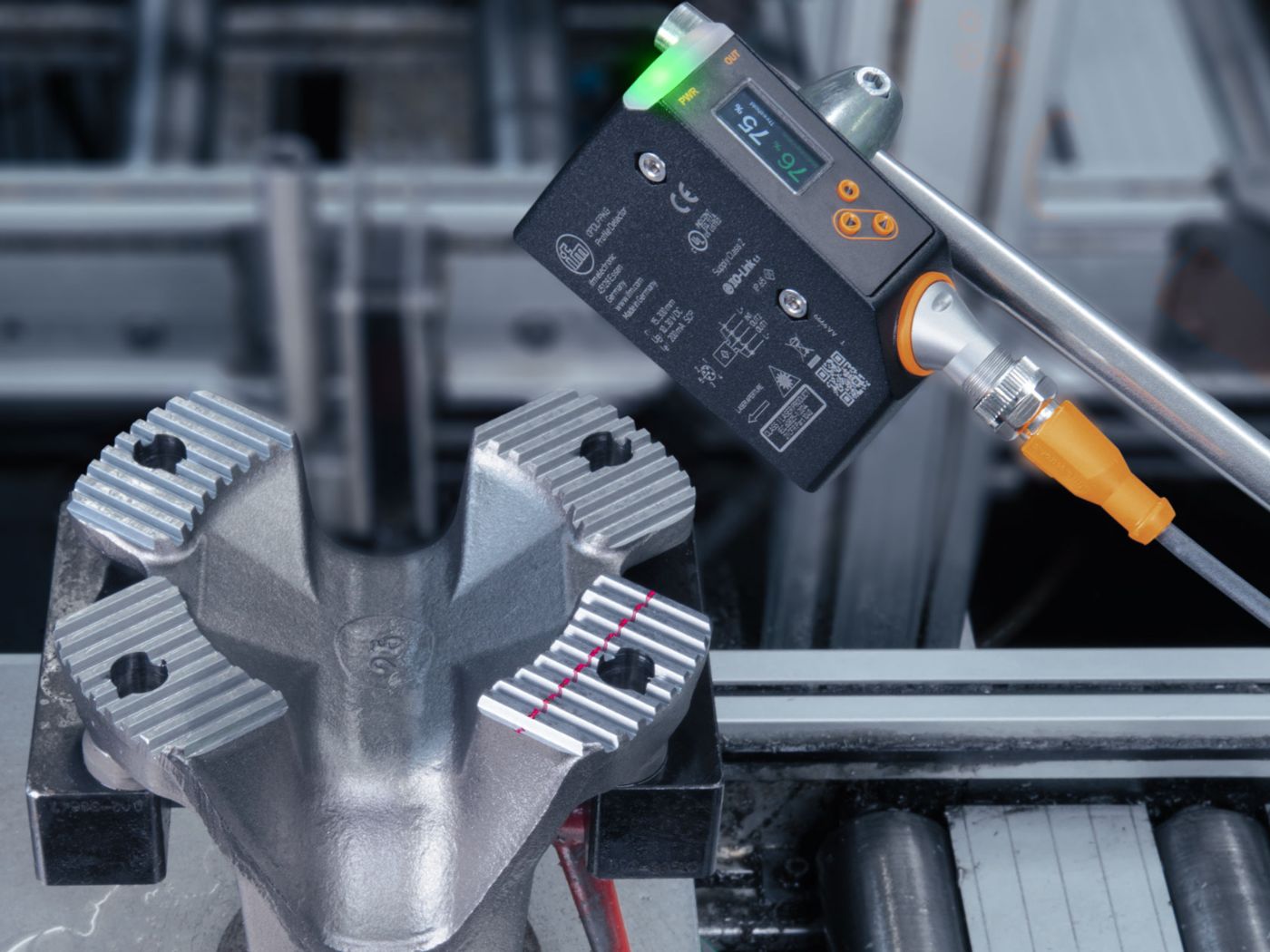 PMD Profiler: photoelectric line scanner - ifm